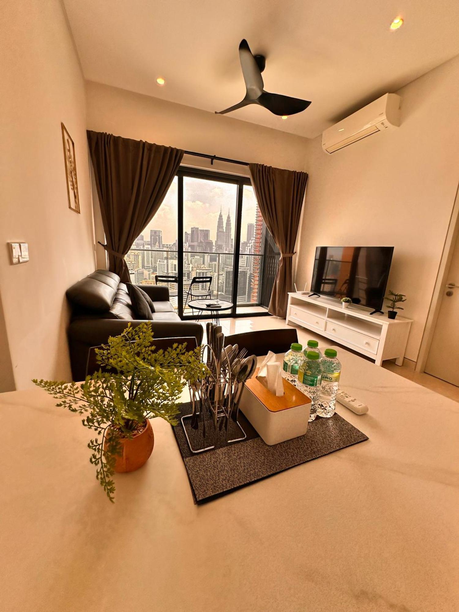 קואלה לומפור Lucentia Residence By Eas Maju Property מראה חיצוני תמונה